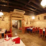 Barba Trogir
